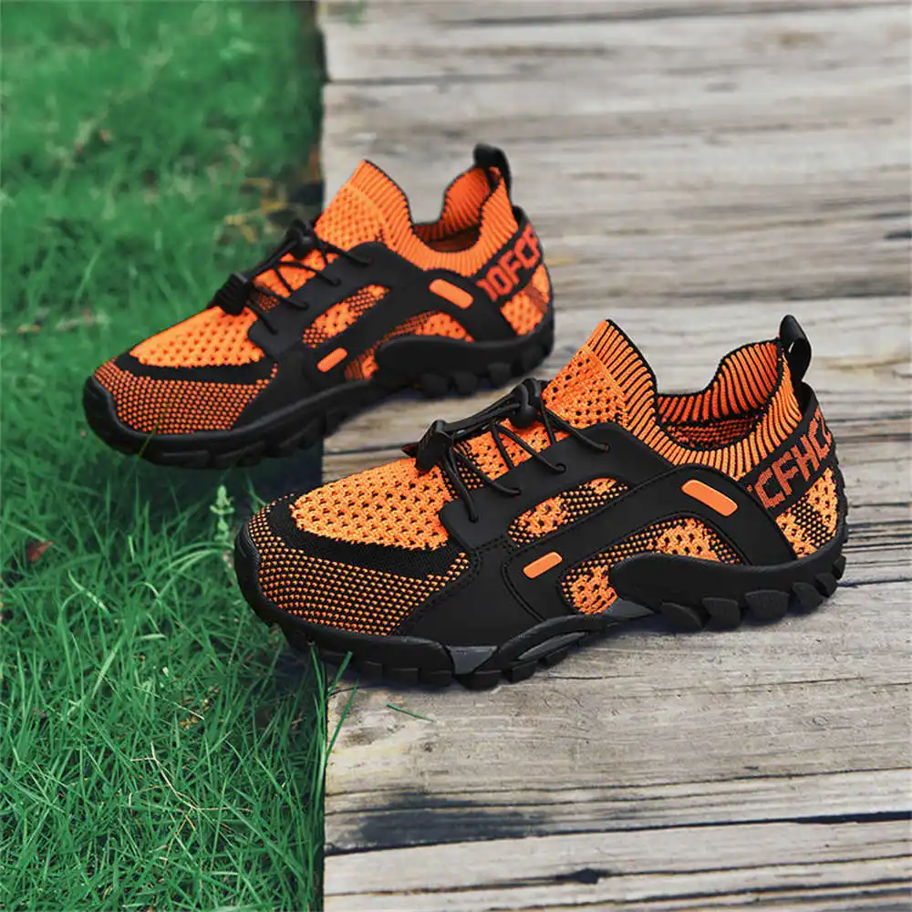 Sepatu olahraga pria, ukuran 4 - Outdoor Camping Brand ulasan dan harga